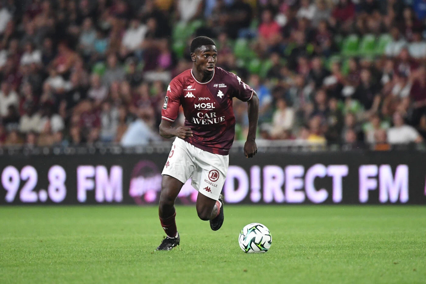 Mercato : Metz va prolonger son milieu Joseph Nduquidi