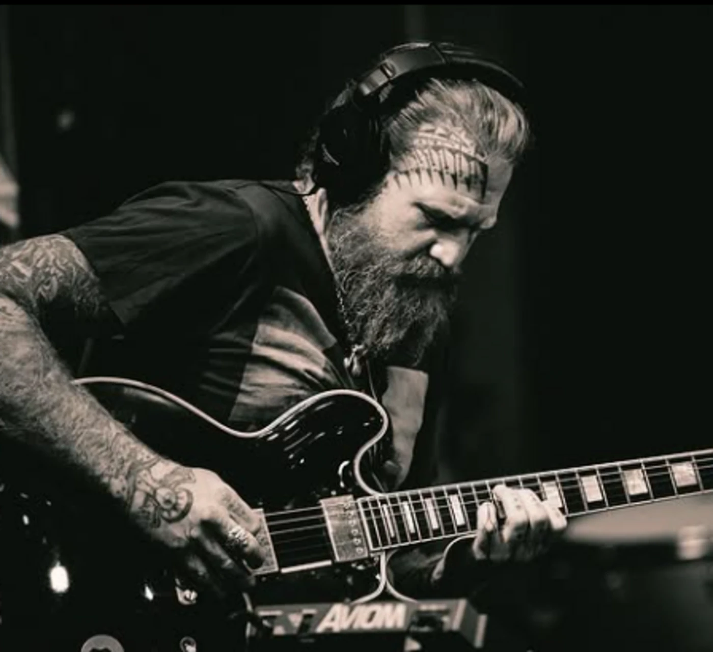 « Nous sommes bouleversés » : le guitariste de heavy metal Brent Hinds se tue à 51 ans au volant d’une Harley Davidson
