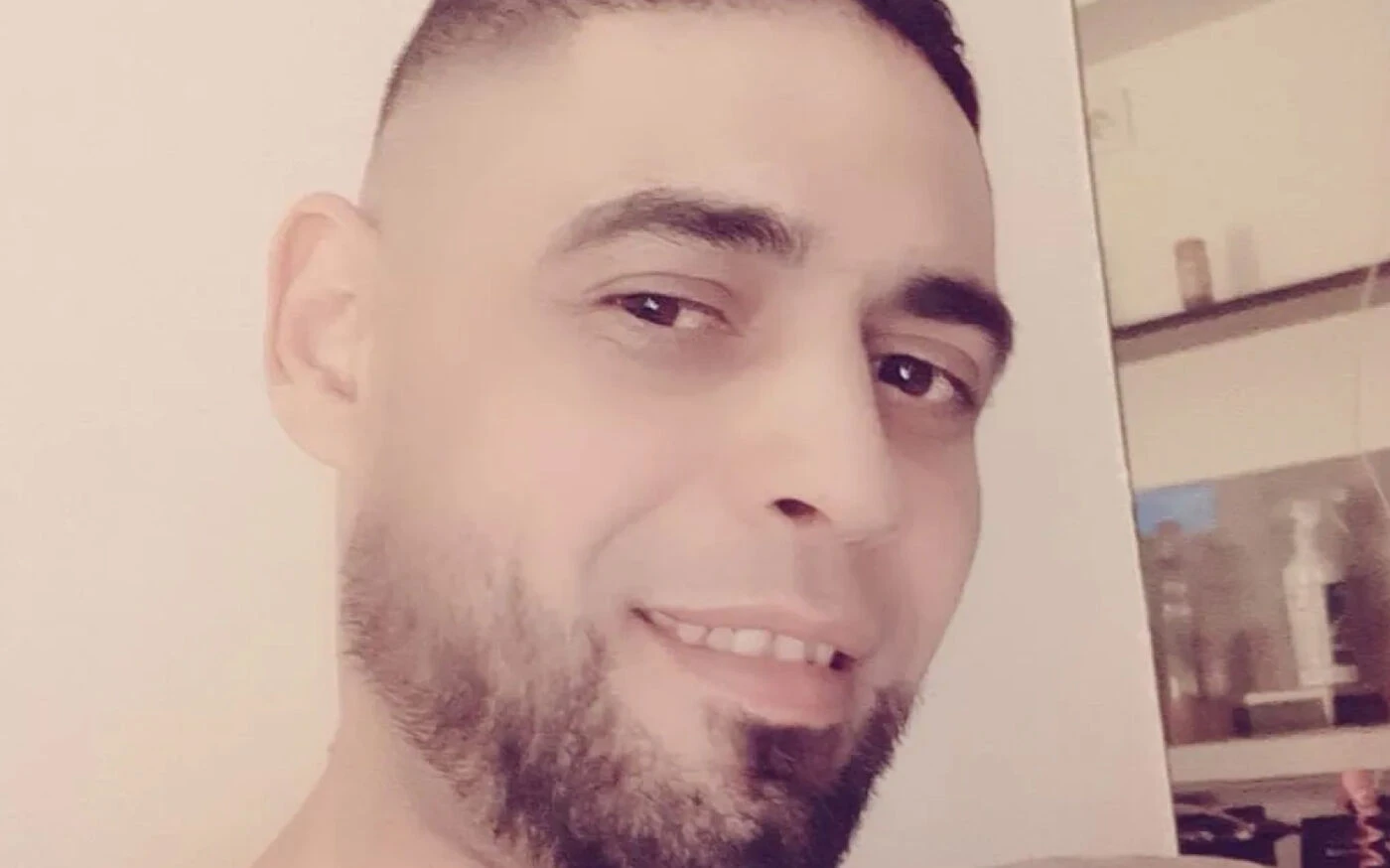 Meurtre raciste d’Hichem Miraoui : la piste d’un crime terroriste lié à l’ultradroite