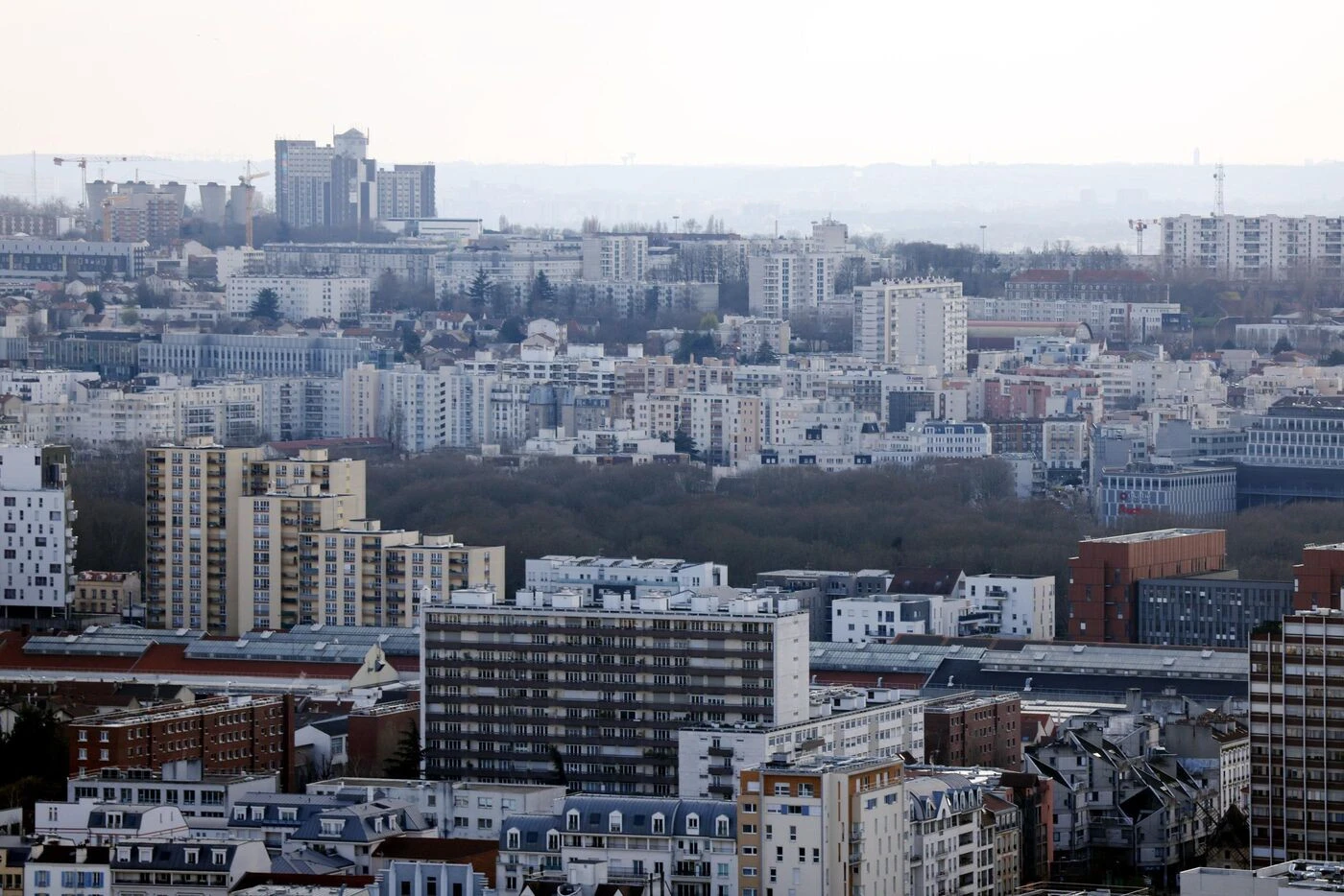 Pourquoi le ciel n’est pas vraiment bleu ces jours-ci en France