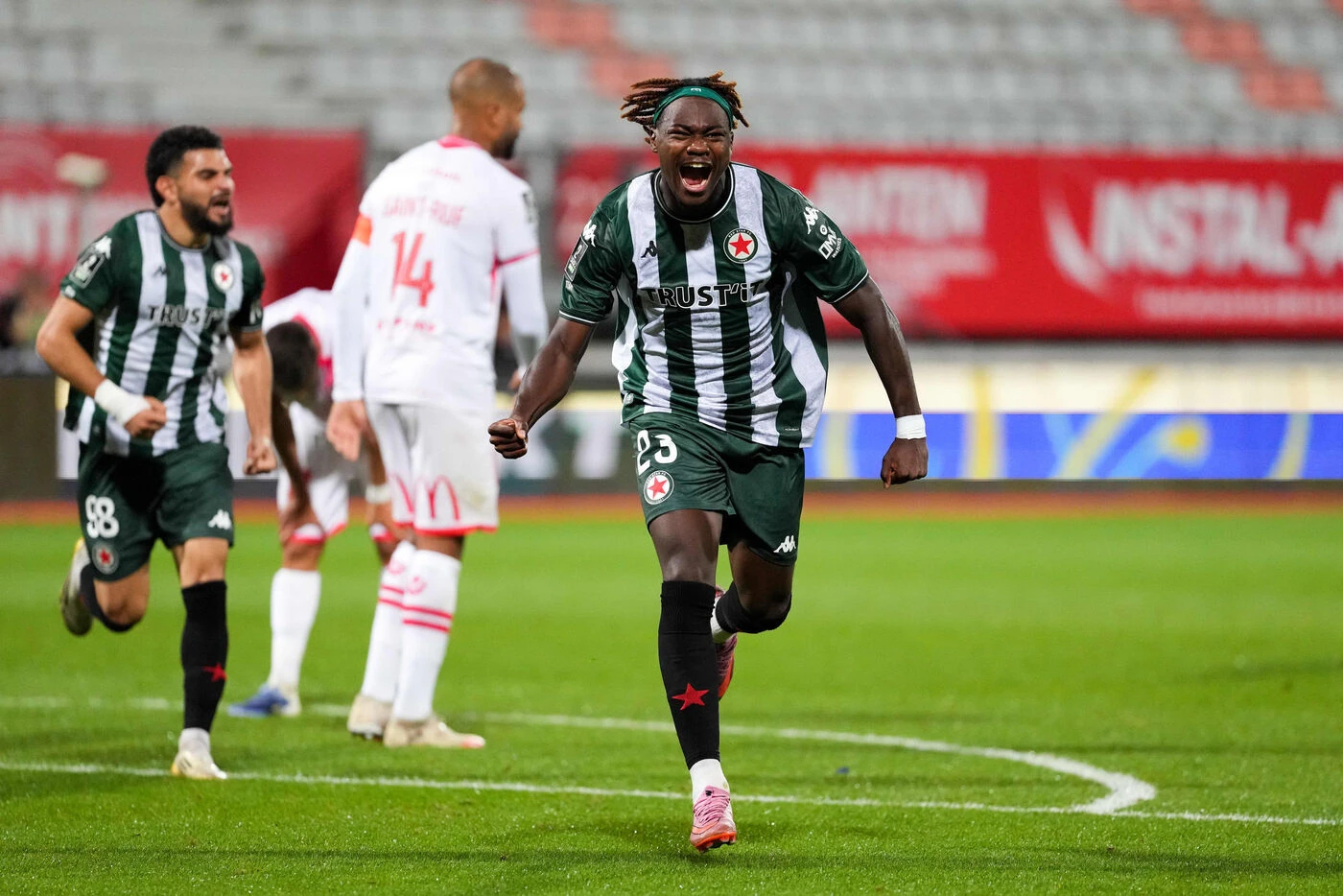 Nancy-Red Star (0-1) : intraitables, les Audoniens leaders de la Ligue 2 après ce 4e succès de suite