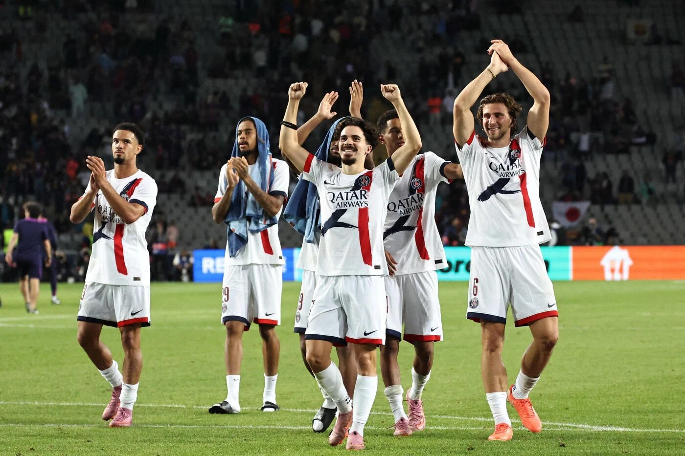 Barcelone-PSG (1-2) : « Loi du champion », « rouleau compresseur »... La presse espagnole impressionnée par Paris