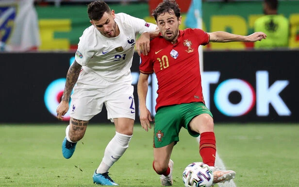 Euro 2021 : Hernandez et Digne restent avec les Bleus