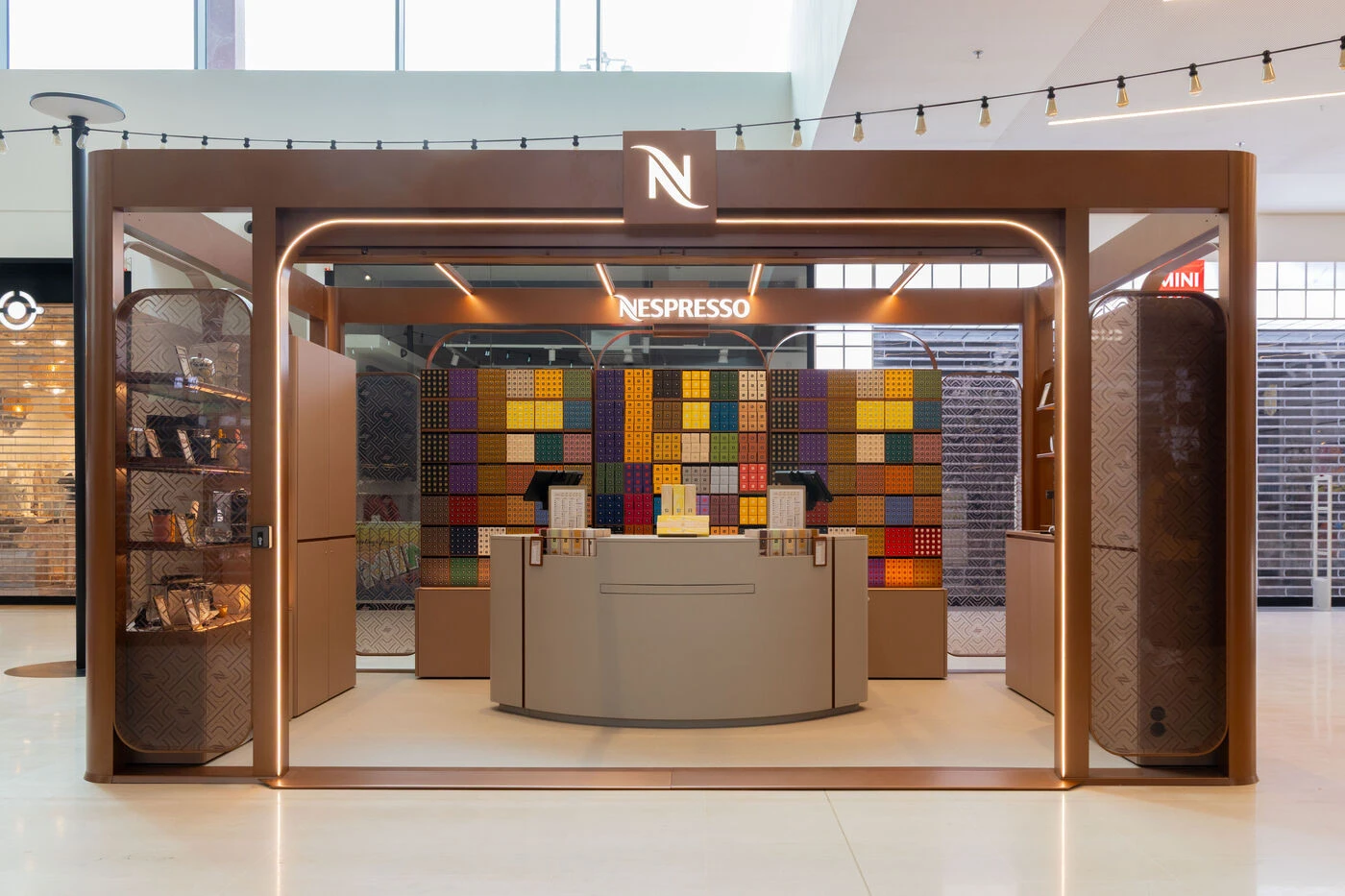 Nespresso débarque à Cergy avec une boutique de 17 m2 pour une expérience « premium » et « immersive »