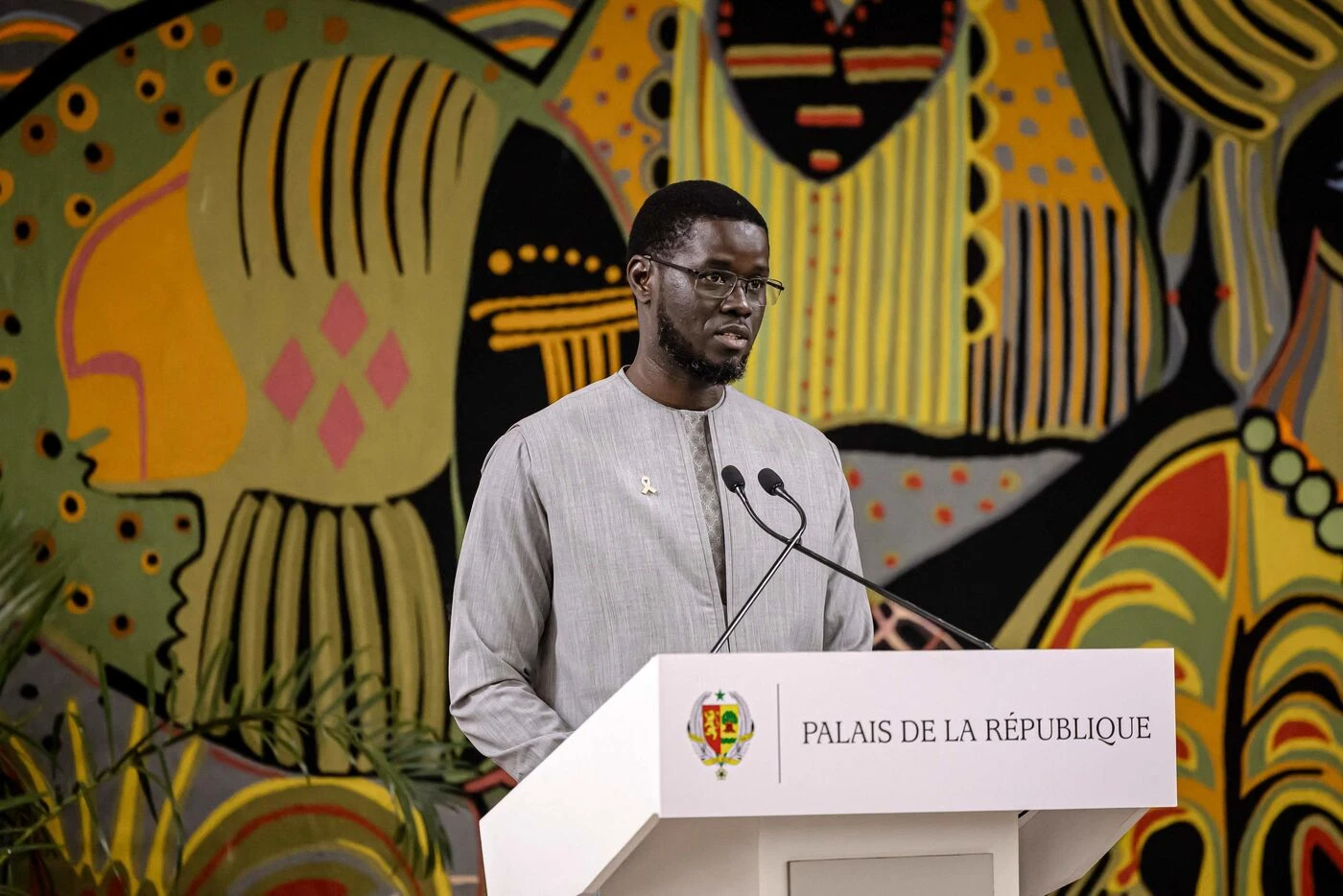 Massacre de tirailleurs par l’armée française à Thiaroye : la France remet un Livre blanc au Sénégal pour « réhabiliter la vérité »