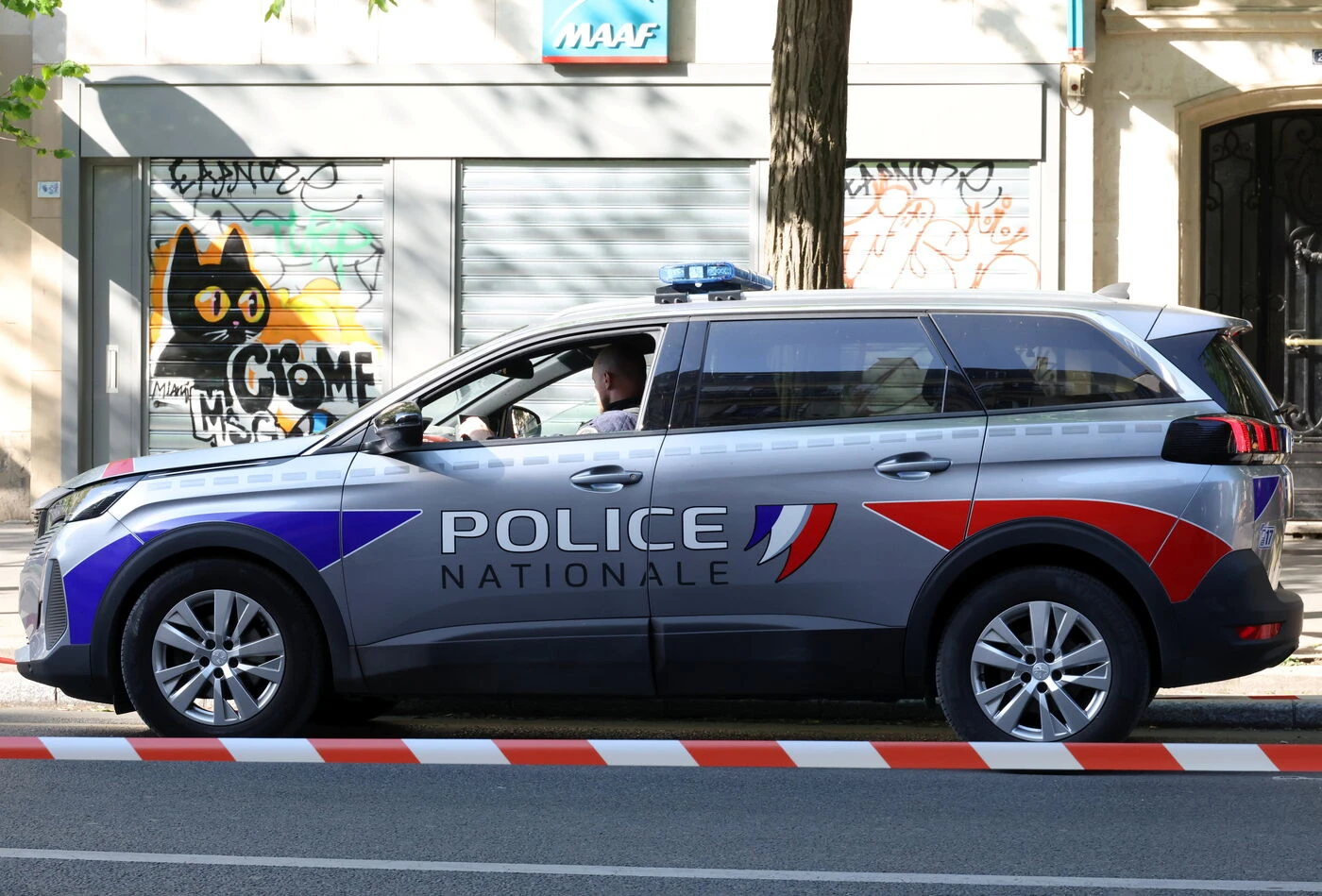 Un casse à la voiture-bélier vise une bijouterie à Ris-Orangis, un important préjudice annoncé