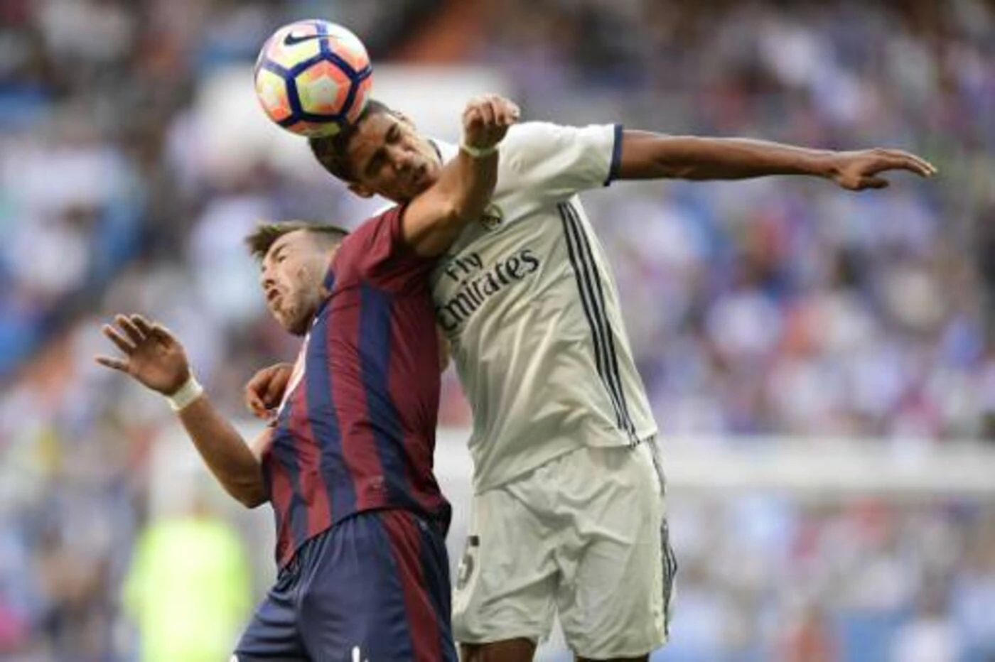 « À 8 ans ou 9 ans, il n’y a pas d’intérêt » : le « coup de gueule » de Varane contre le jeu de tête chez les plus jeunes
