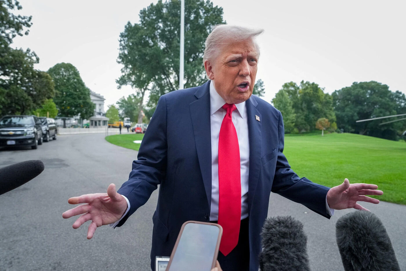 « Dérangé », « corrompu »… Donald Trump s’en prend à des magistrats après l’assassinat de Charlie Kirk
