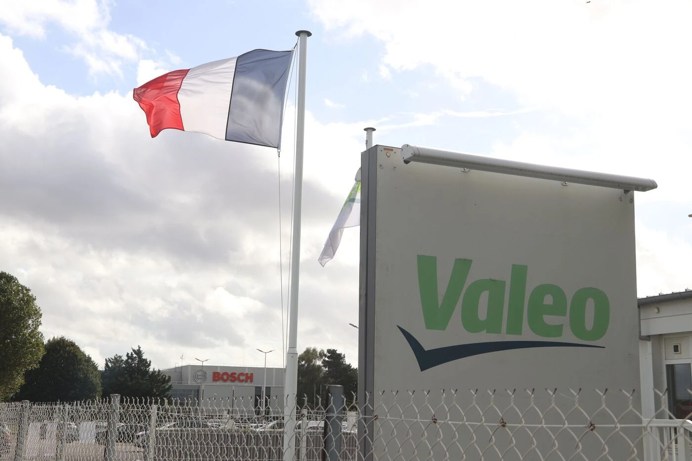 «Un sentiment d’abandon » Chez Valeo Mondeville, des craintes autour du repreneur, un fond d’investissement chinois