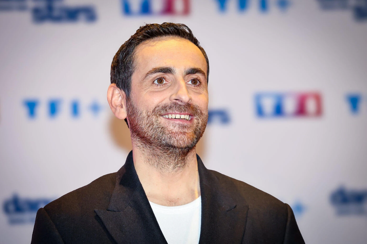 « Une nouvelle aventure m’attend » : Camille Combal annonce son départ de NRJ
