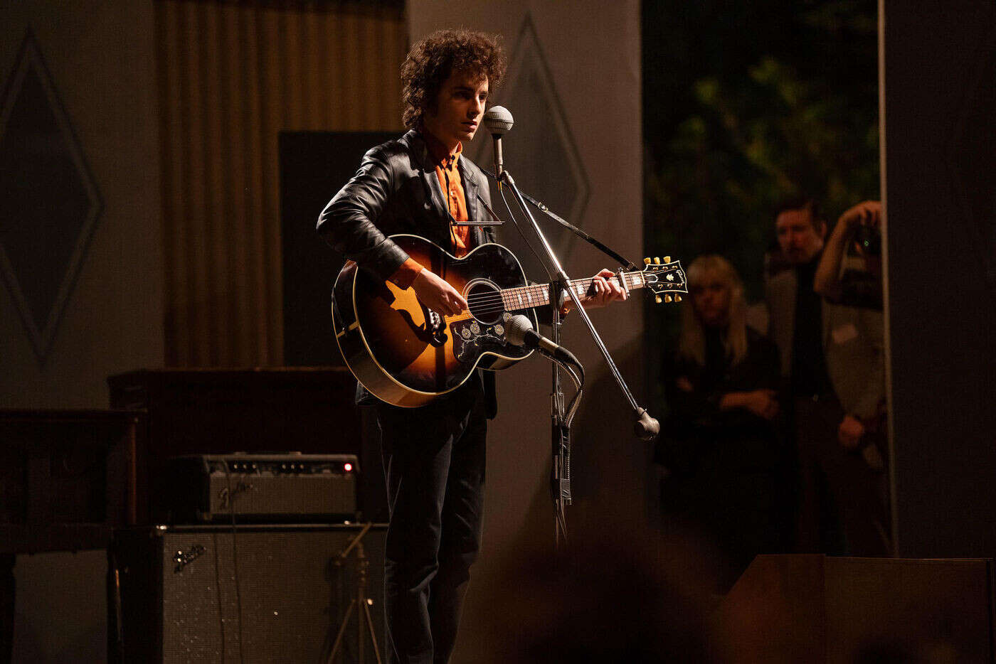 « Un parfait inconnu » : un biopic sans fausse note sur Bob Dylan porté par un Timothée Chalamet en état de grâce