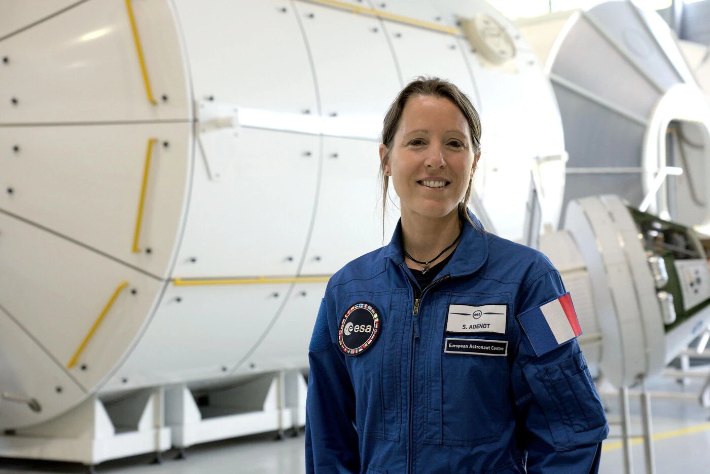 « Je suis très fière d’être française, prenez soin de vous » : le message de Sophie Adenot depuis la Station spatiale internationale