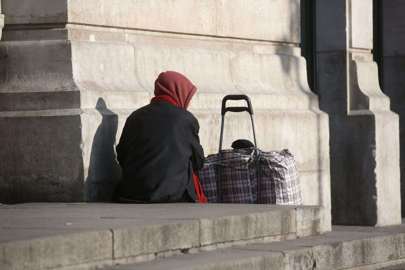 Royaume-Uni : des chercheurs vont donner de l’argent à des sans-abri pour voir si cela réduit plus efficacement la pauvreté