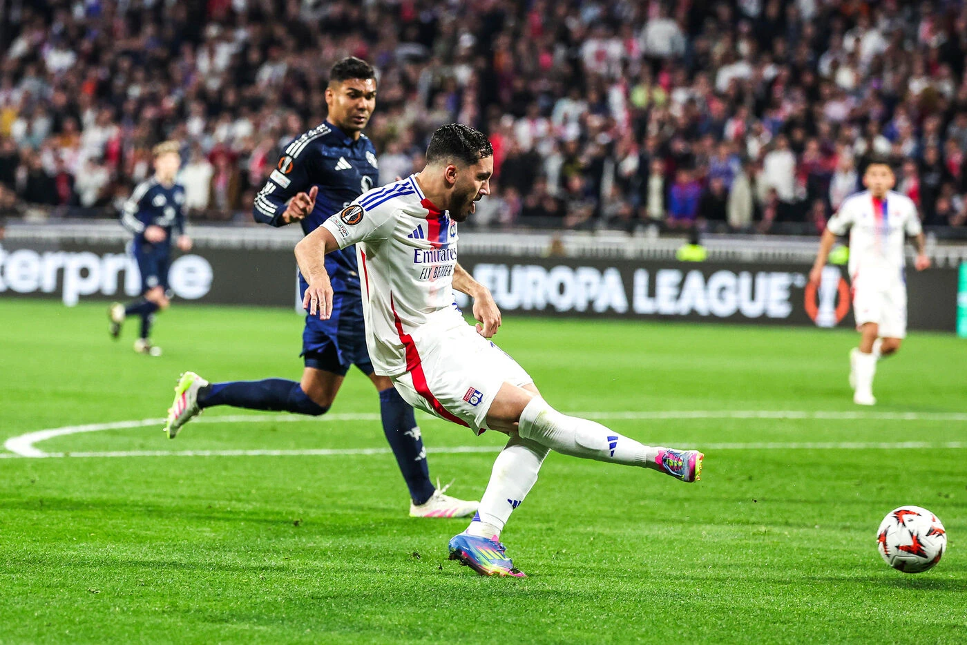 Lyon - Manchester United (2-2) : l’OL garde espoir grâce à Cherki et son but à la… 95e minute