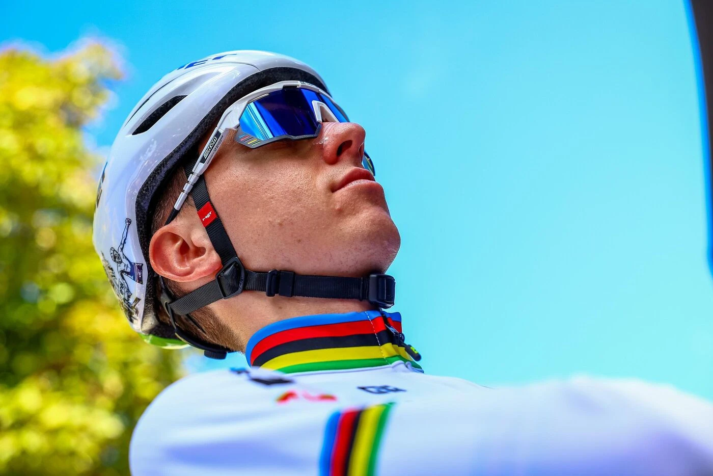 Cyclisme : l’attaque tonitruante de Tadej Pogacar aux championnats d’Europe à 75km de l’arrivée en vidéo