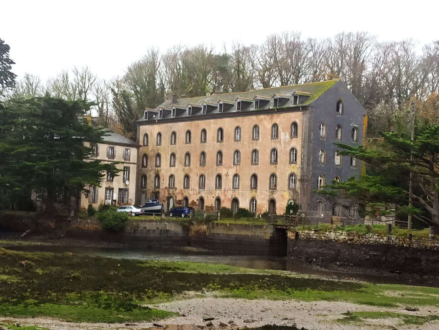 « C’était sa dernière chance » : près de Brest, l’ex-moulin à marée de Moulin-Mer va accueillir un hôtel de luxe