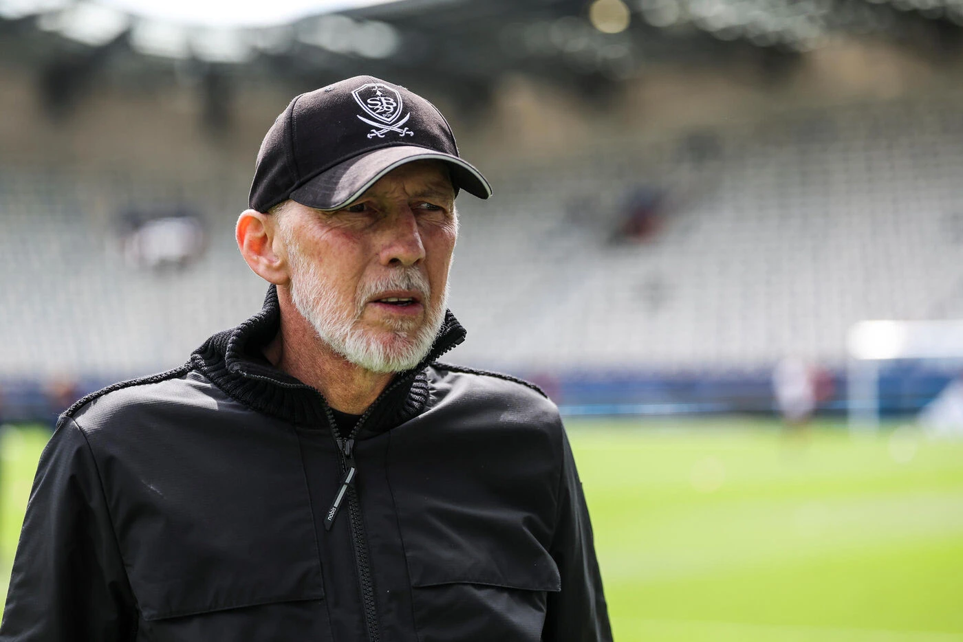 L’entraîneur de Brest Éric Roy est mort à l’âge de 58 ans