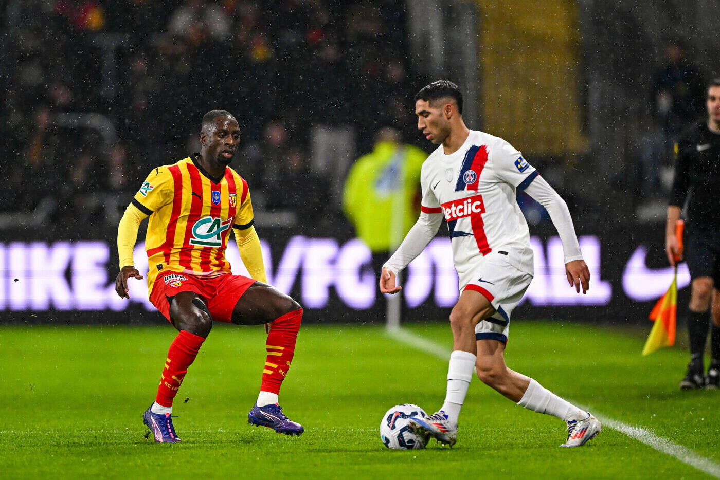 Lens-PSG : le but d’Achraf Hakimi annulé pour hors-jeu était bien valable, pas de VAR en Coupe de France