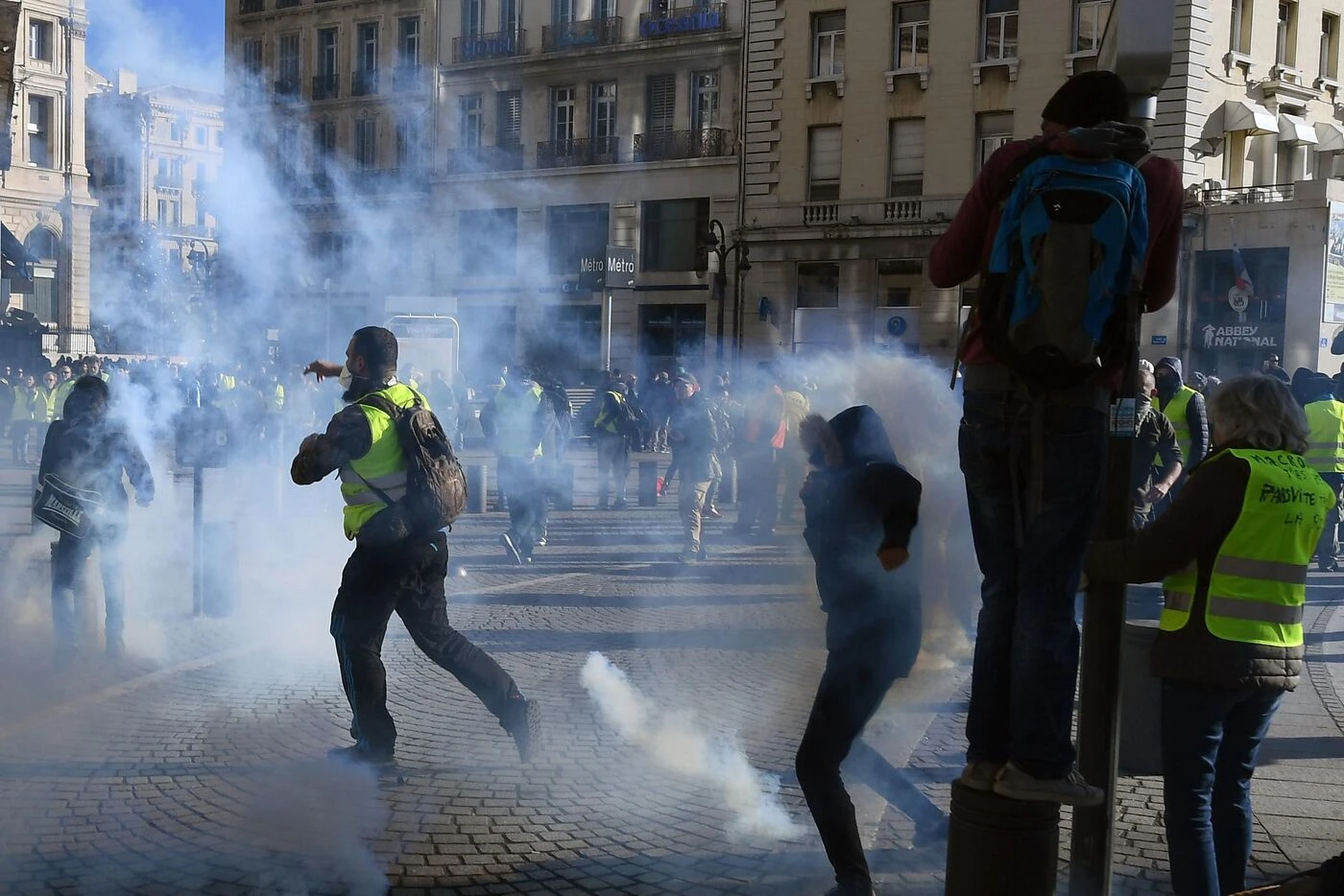 Marseille : des policiers en garde à vue, sept ans après l’agression d’une jeune femme lors du mouvement des Gilets jaunes