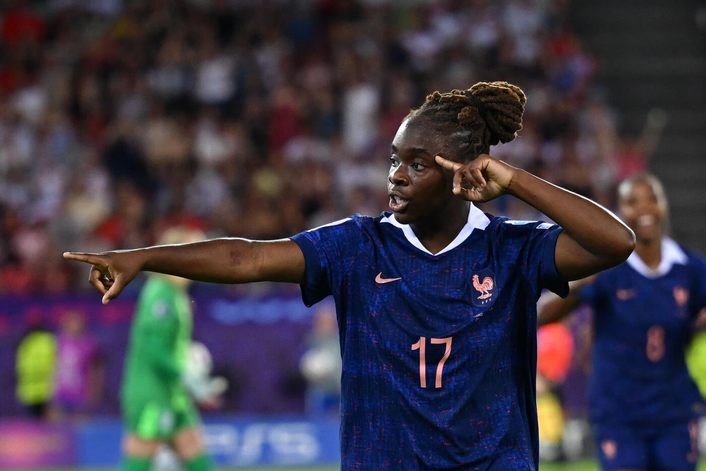 France-Angleterre (2-1) : en feu, Baltimore et Cascarino portent les Bleues vers un superbe succès à l’Euro