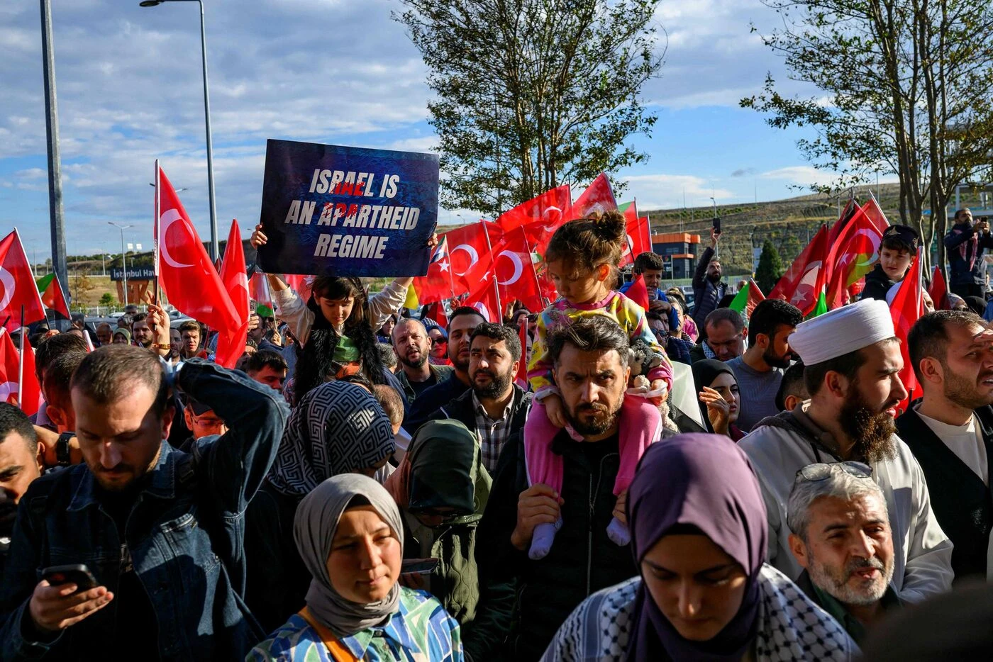 Flottille pour Gaza : « Nous avons été traités comme des animaux », dénoncent les militants expulsés