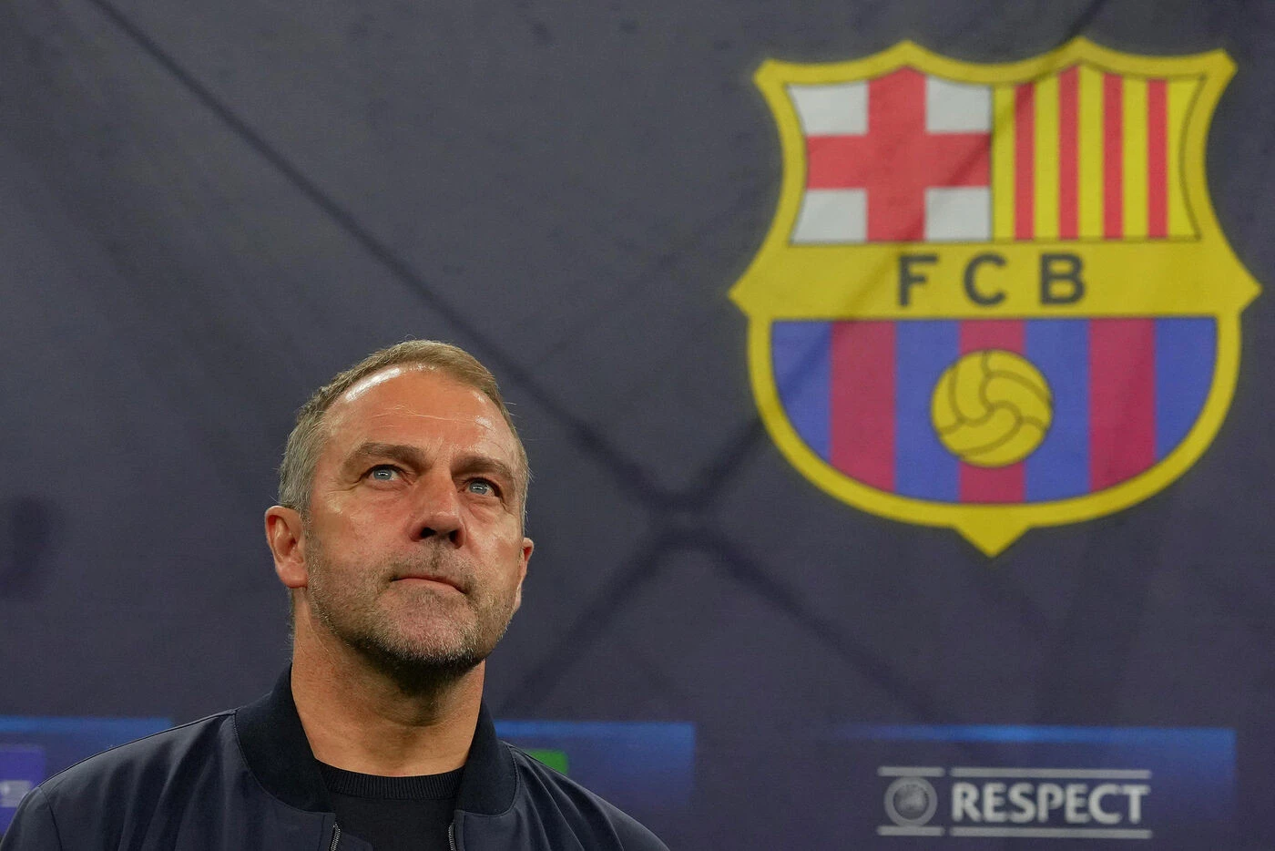 FC Barcelone : l’entraîneur Hansi Flick prolonge jusqu’en 2027