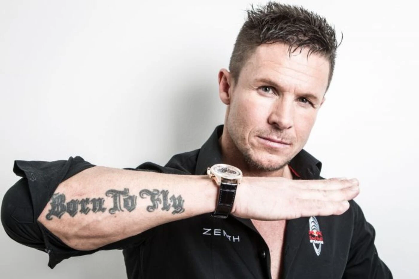 Felix Baumgartner, premier homme à avoir sauté depuis la stratosphère, meurt dans un accident de parapente