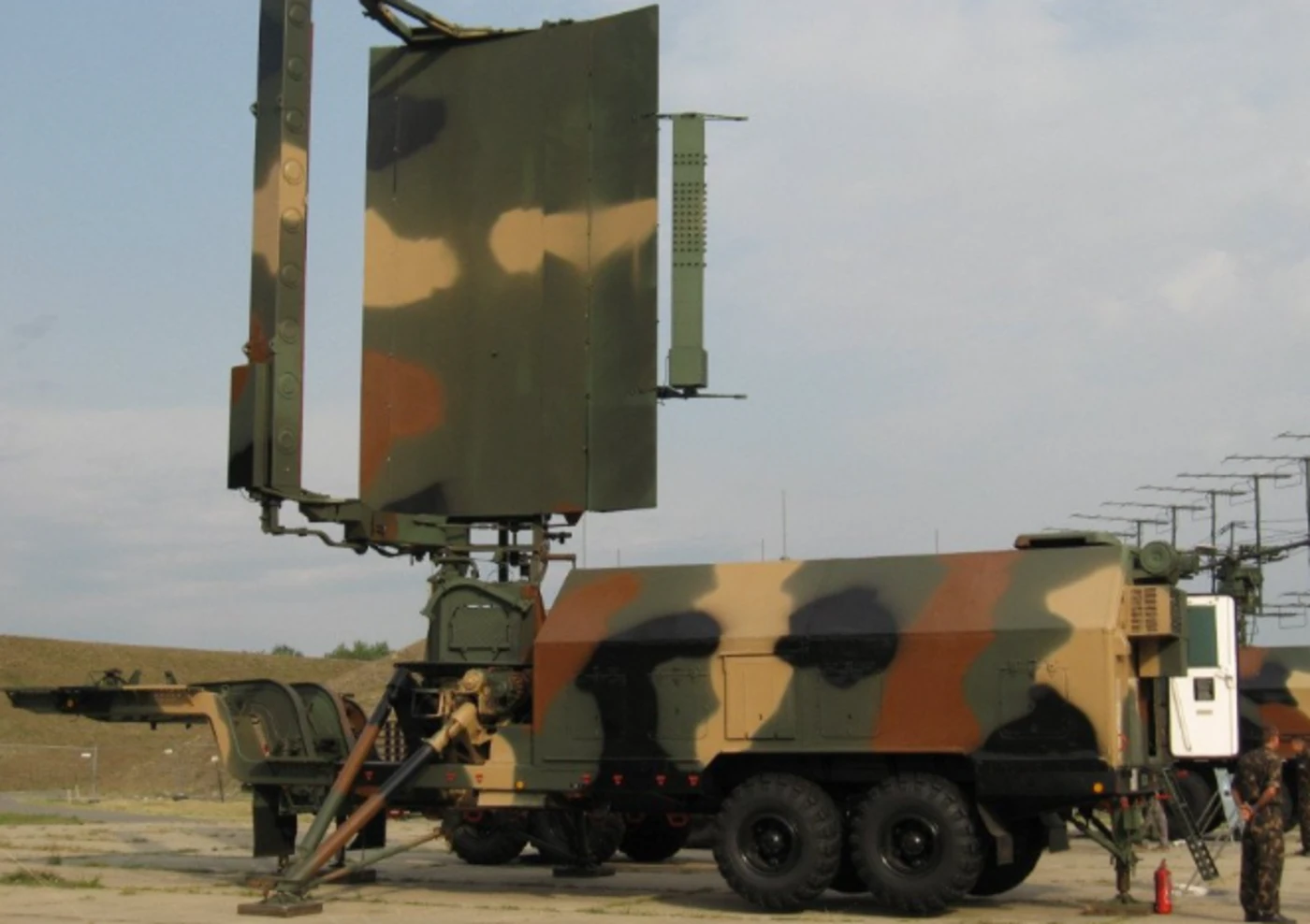 Guerre en Ukraine : détection 3D, « bouclier en étain »… Qu’est-ce que la station radar ST-68 « Tin Shield », détruite par Kiev en Crimée occupée ?