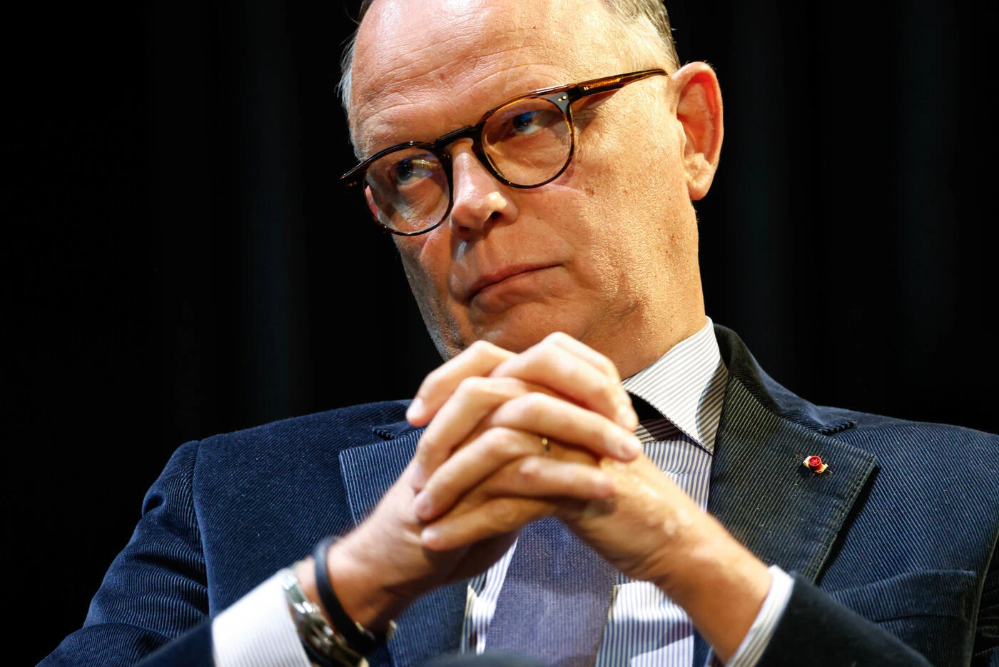« Vous allez rire, mais je m’appelle… » : Édouard Philippe participe à un rassemblement d’Édouard