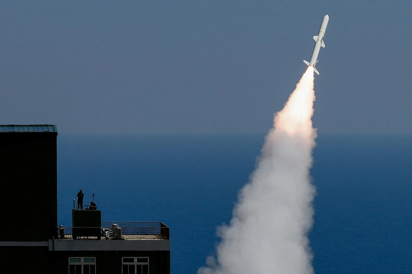 « 2 000 km de portée » : le prochain missile européen sera germano-britannique