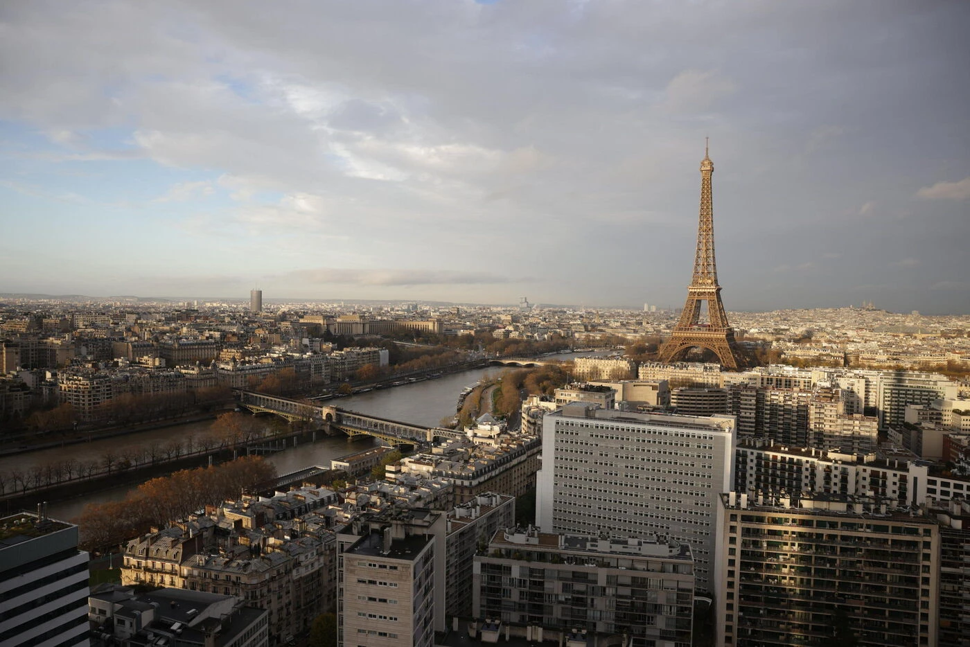 Pour étudier à Paris, ville la plus chère de France, il faut désormais 1 626 euros par mois