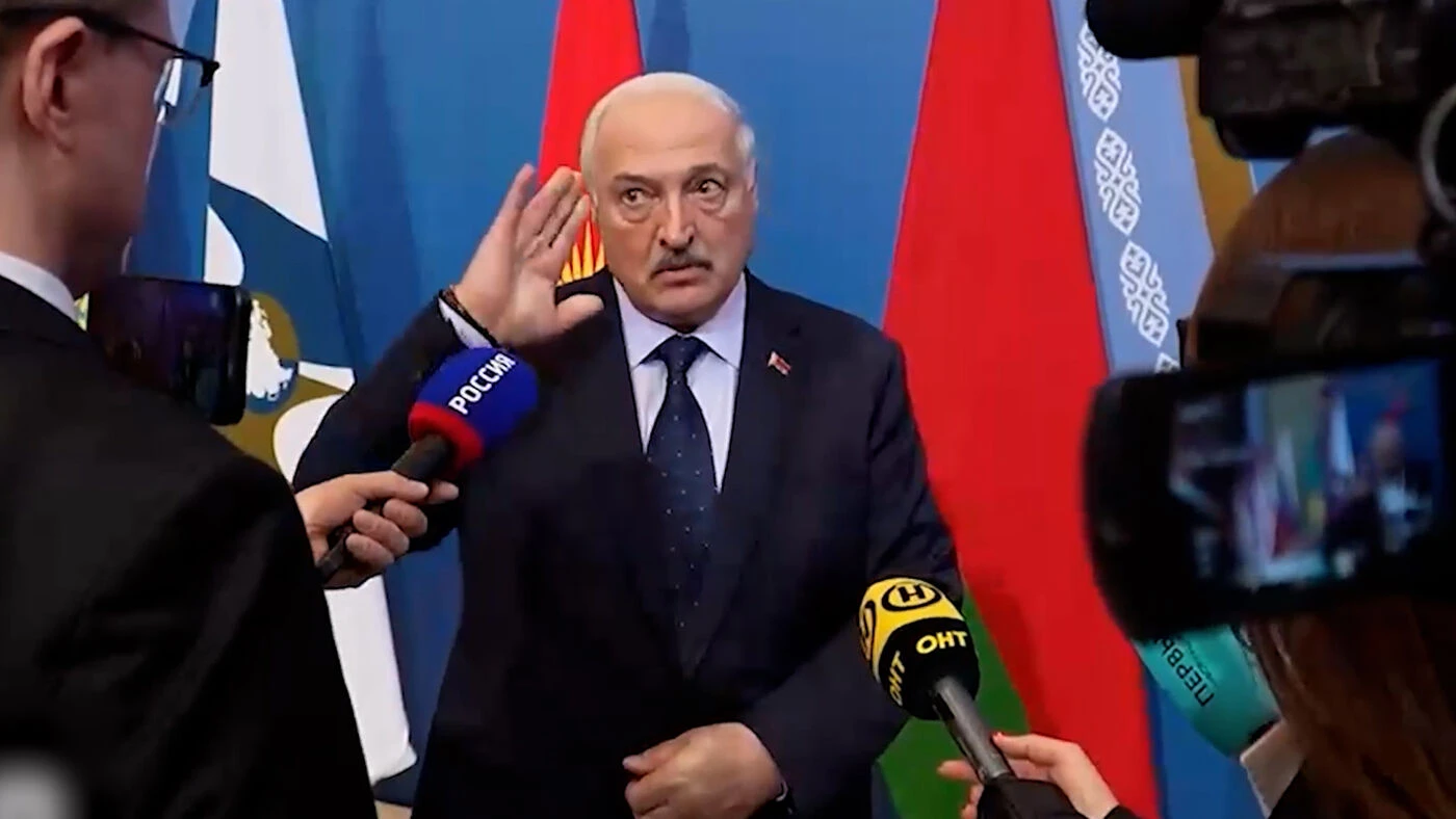 Allié de Poutine, Loukachenko présente ses excuses à Zelensky