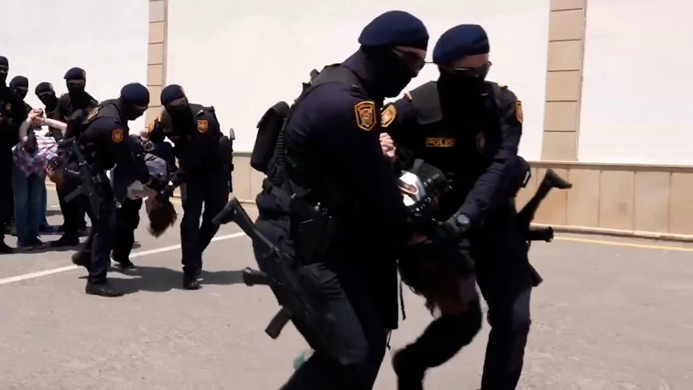 VIDÉO. Arrestations, intimidations… Pourquoi rien ne va plus entre la Russie et l’Azerbaïdjan ?