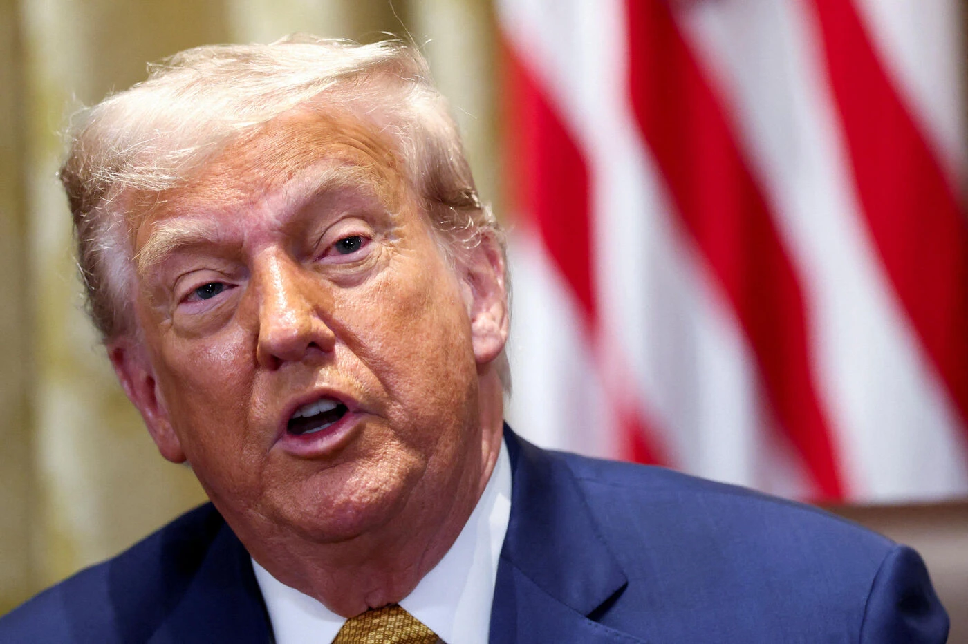 Droit de douane, gel des avoirs… Quelles pourraient être les sanctions prises par Donald Trump contre la Russie ?