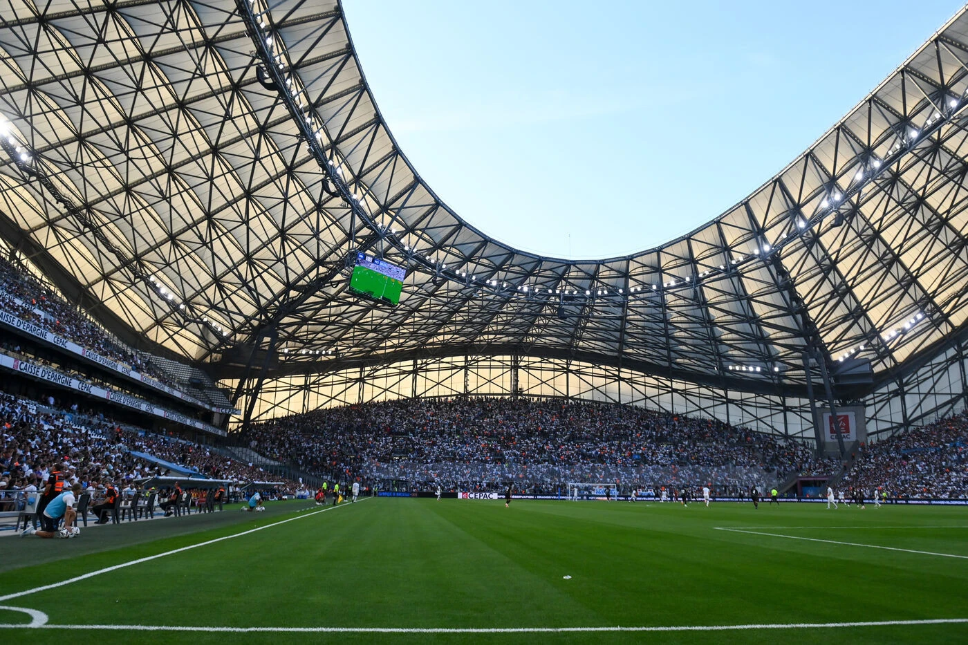« On va les siffler, mais sans rivalité » : à Marseille, le Paris FC n’est pas un ennemi