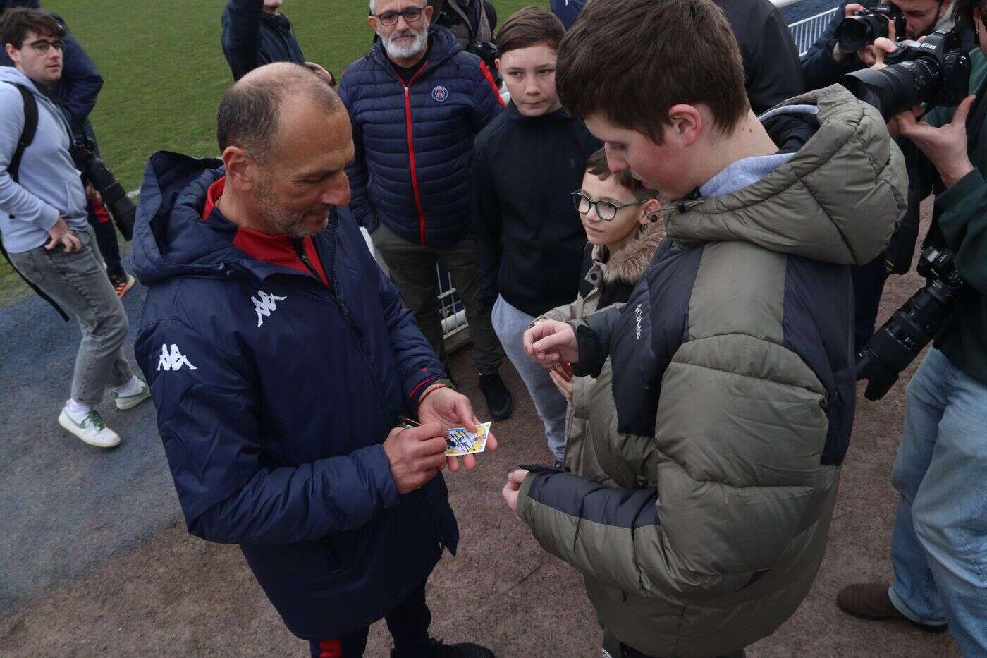 « Il ne va pas câliner les joueurs » : au stade Malherbe de Caen, Der Zakarian, un nouvel entraîneur comme curiosité de la dernière chance