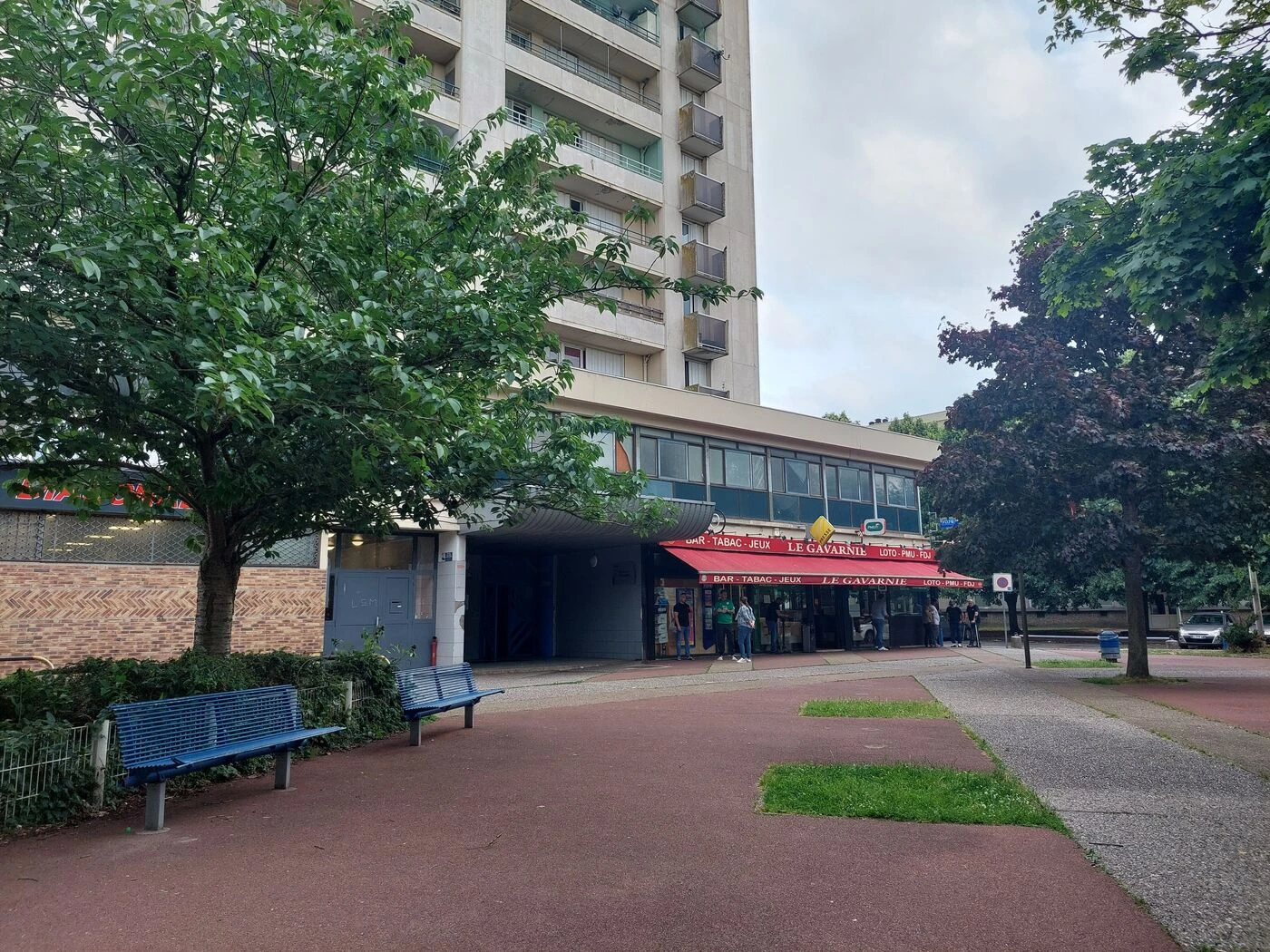 Creil : un jeune blessé par balle au pied, son pronostic vital engagé