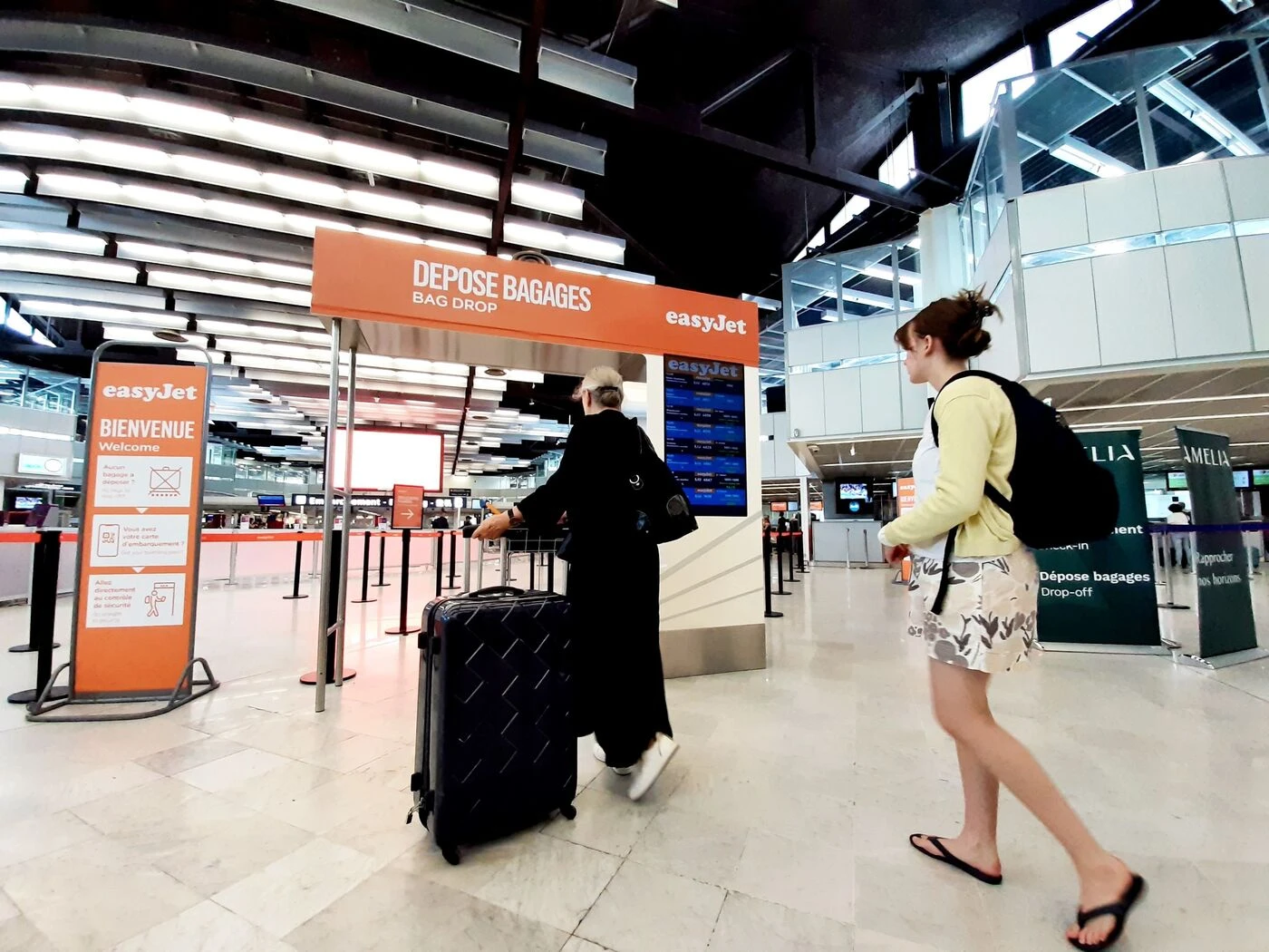 Des primes pour avoir repéré les bagages trop gros chez EasyJet : polémique au Royaume-Uni après des révélations édifiantes
