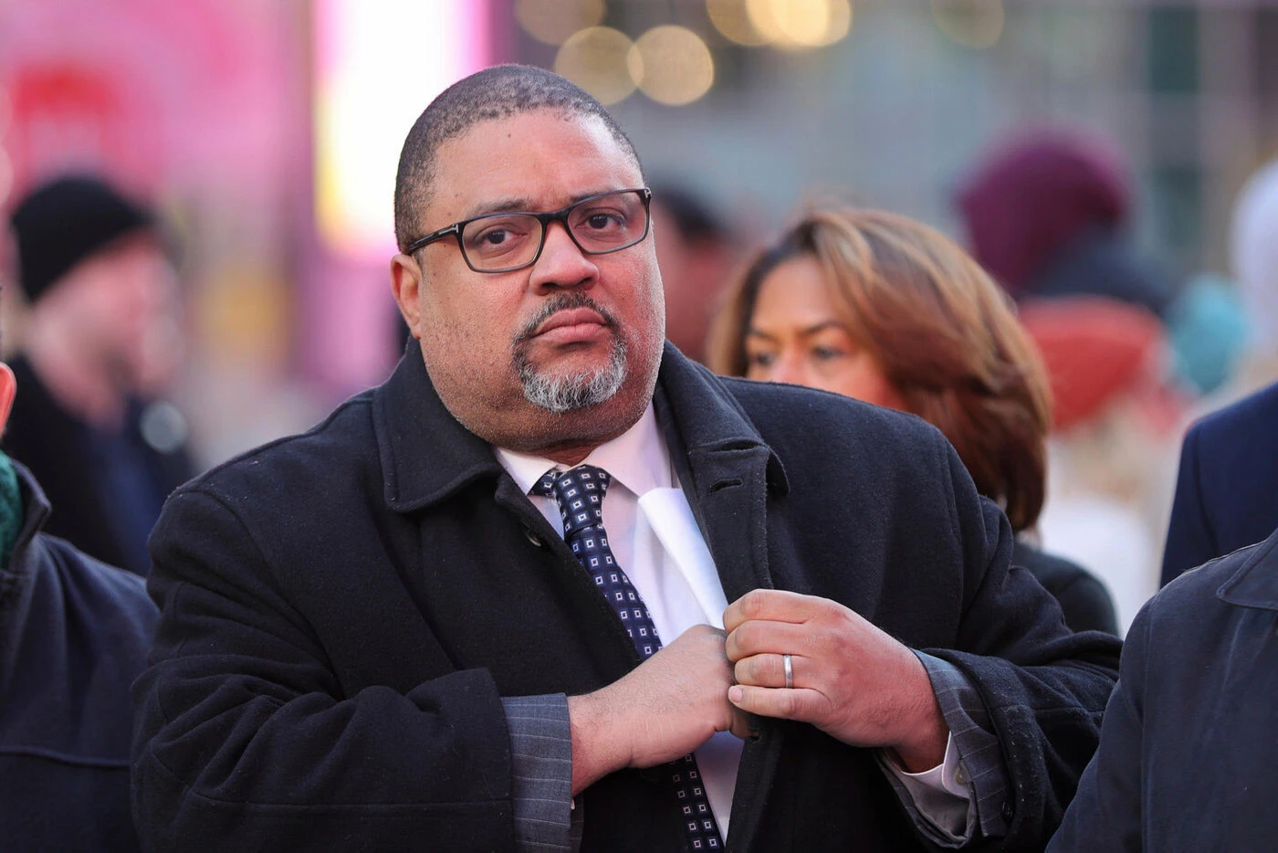 New York : un chirurgien réputé poursuivi pour viol sous la menace d’une arme