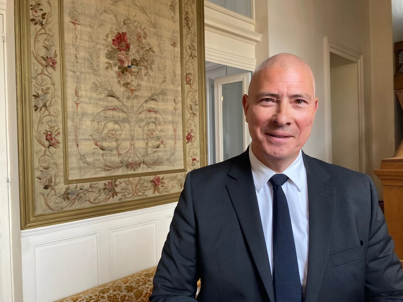 Sécurité, ruralité et « parler cash » : Hugues Moutouh a pris ses fonctions de préfet dans le Loiret