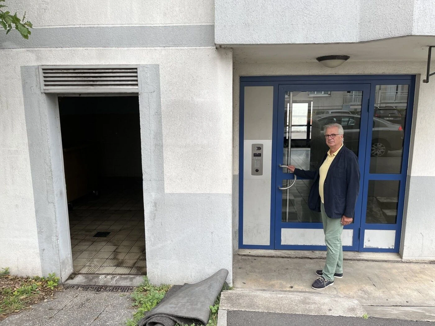 « J’écris au bailleur depuis 4 ans. Personne ne se déplace ! » : des asticots envahissent une résidence de Montargis