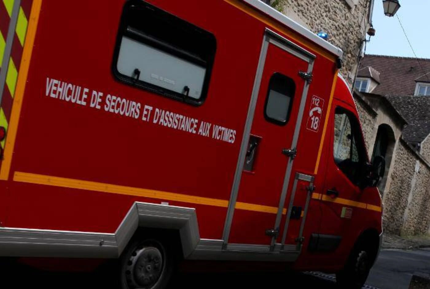 Un garçon de 8 ans meurt après avoir chuté du 5e étage de son immeuble dans le Rhône