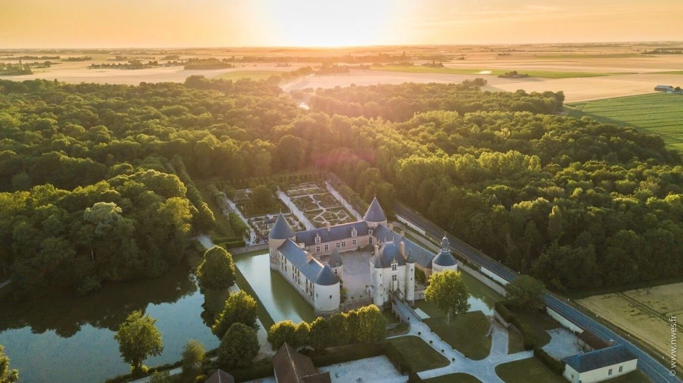 Deux châteaux, deux ambiances : que faire avec vos enfants d’ici la fin juillet dans le Loiret ?
