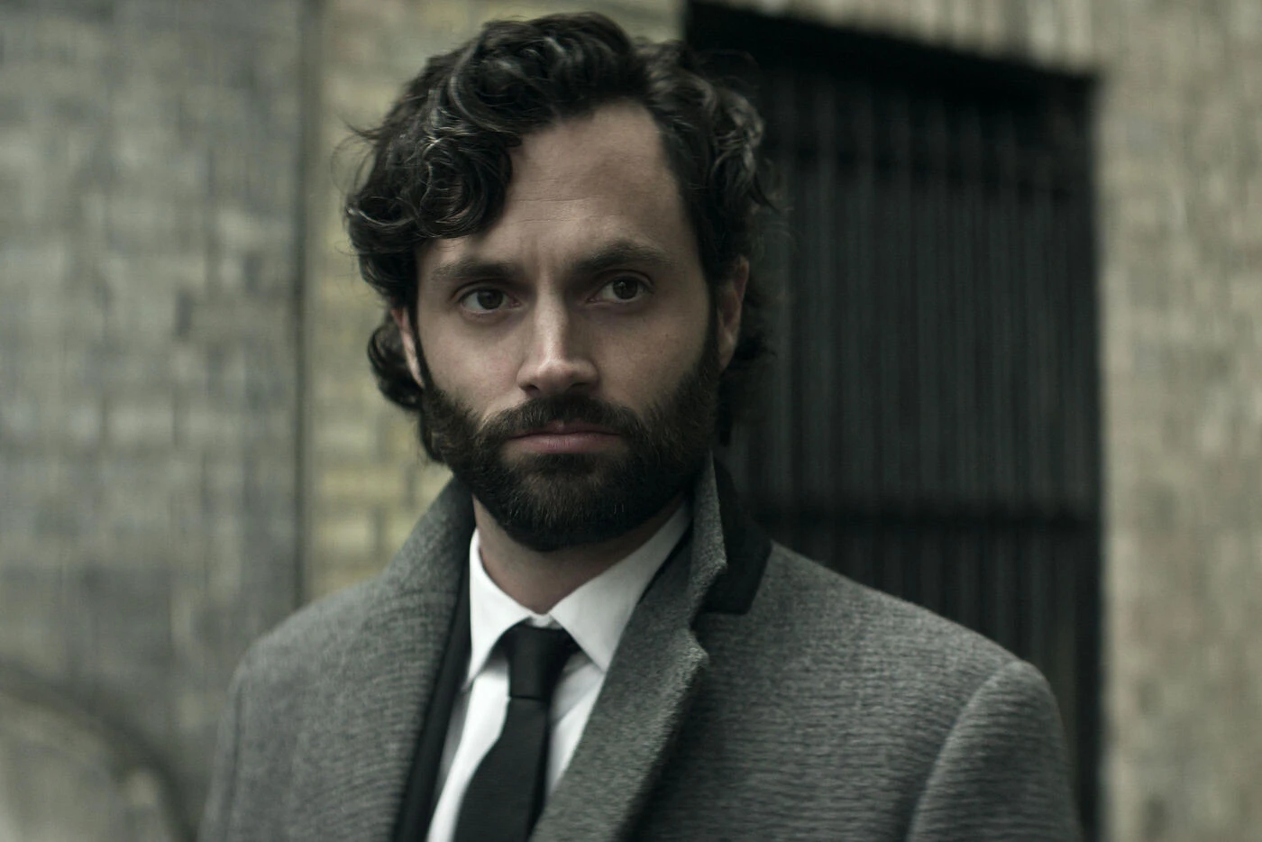 Penn Badgley, star de « You » et « Gossip Girl », annonce l’arrivée de ses jumeaux