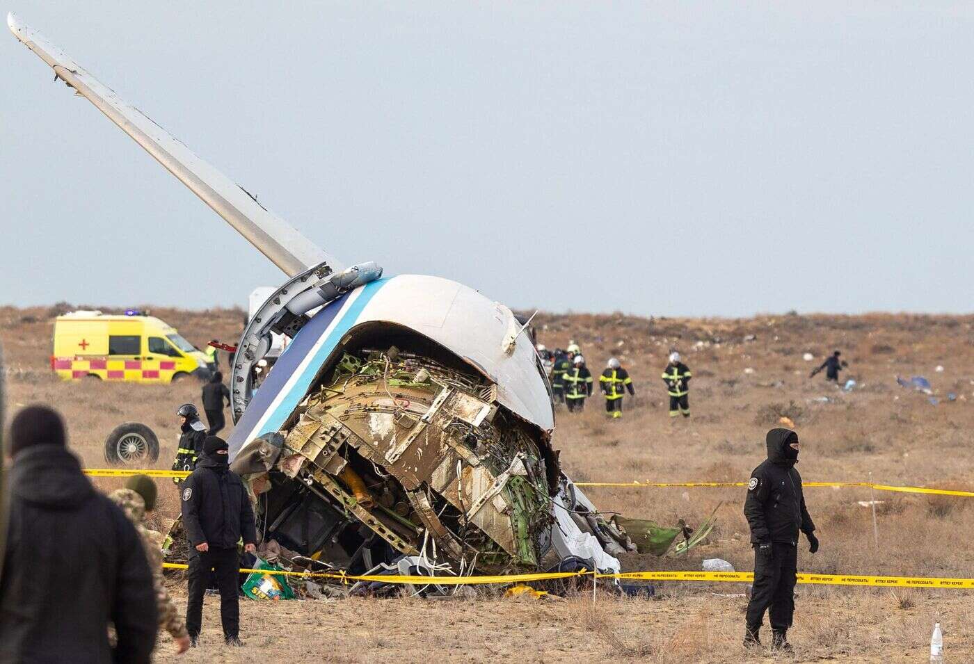 Azerbaijan Airlines : qui mène l’enquête sur le crash du vol J2-8243 au Kazakhstan ?