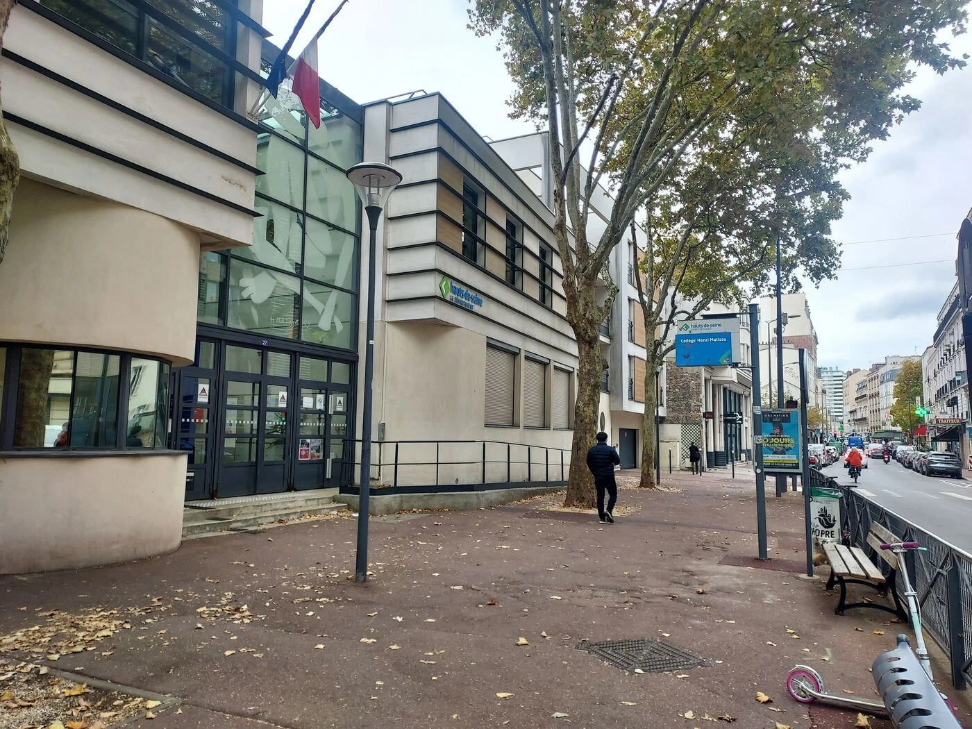 Issy-les-Moulineaux : l’agression d’une collégienne vire à la rumeur de tentative de kidnapping