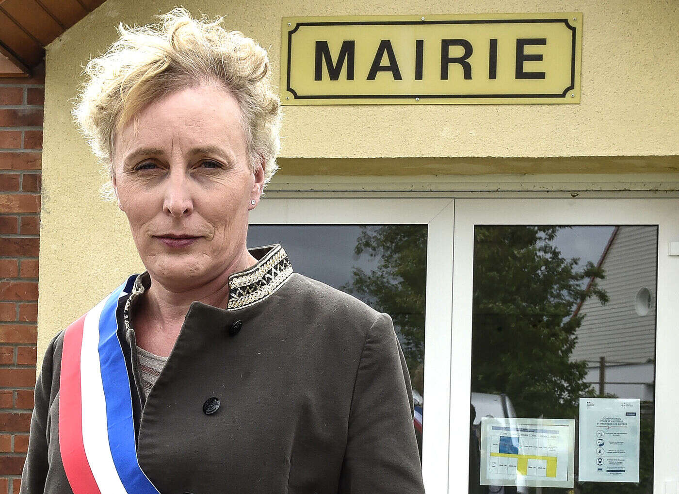 « Sept raisons principales » : Marie Cau, maire d’une commune du Nord, annonce démissionner