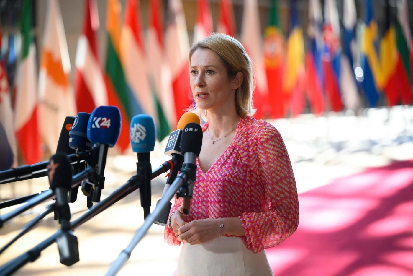 Guerre en Ukraine : l‘UE adopte formellement un 17e paquet de sanctions contre la Russie