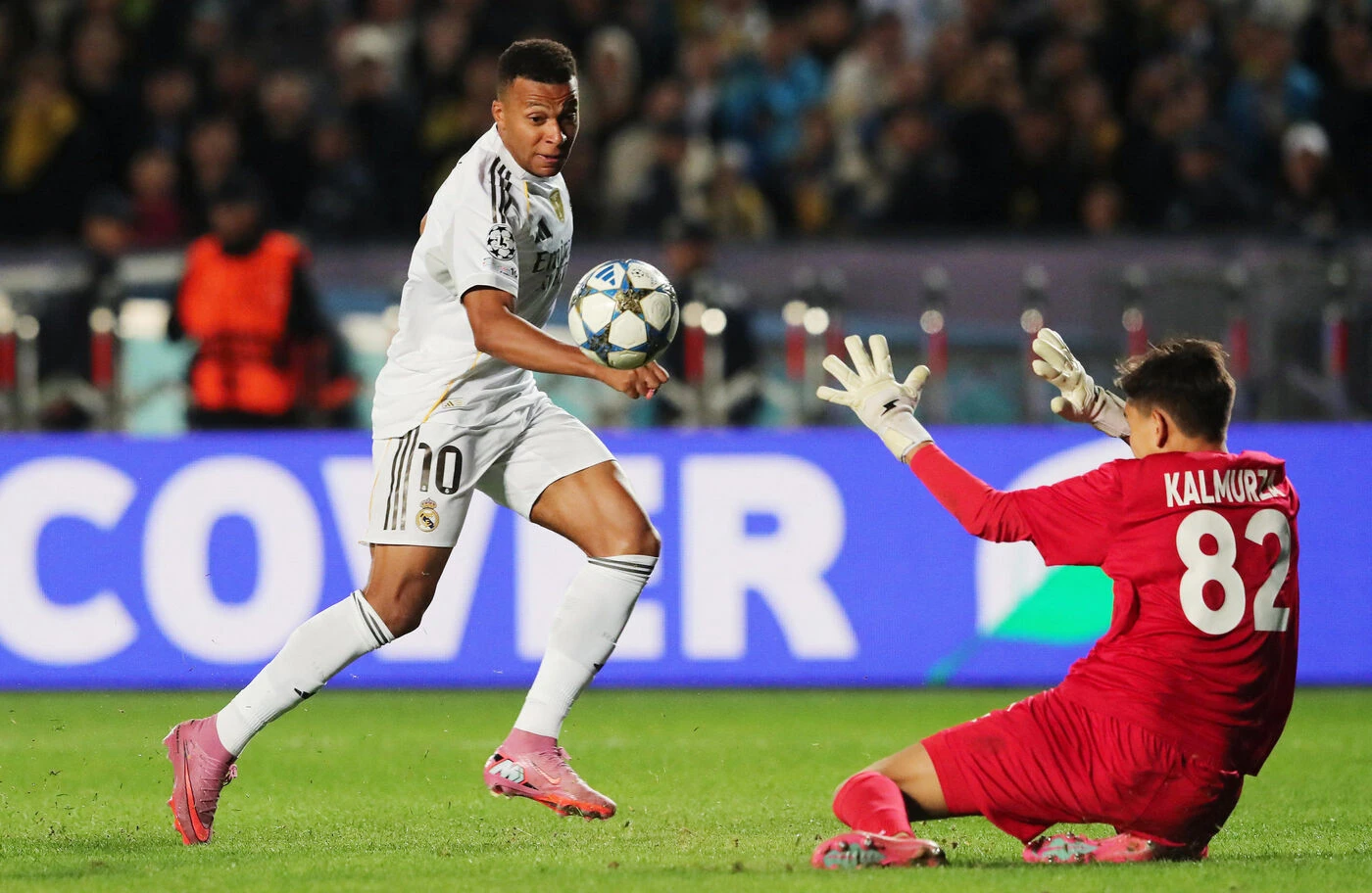 Kairat Almaty-Real Madrid (0-5) : auteur d’un triplé, Kylian Mbappé sauve les Madrilènes du piège au Kazakhstan