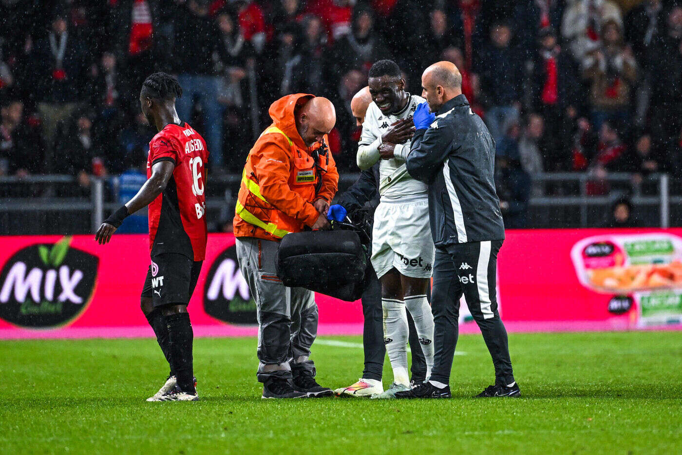 Mercato : Balogun absent 4 mois, Monaco ouvre la porte à Kolo Muani, l’attaquant du PSG